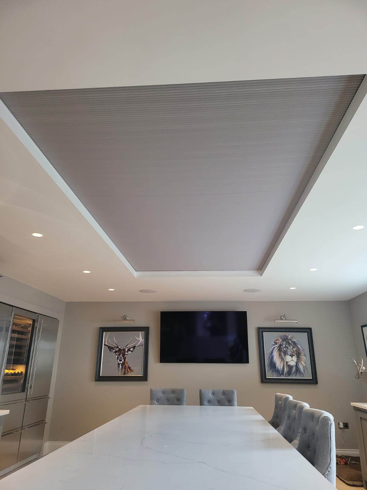 Large roof lantern blind above a dining table